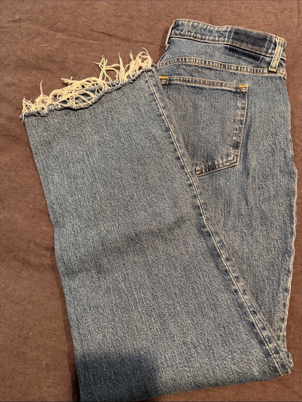 Abercrombie & Fitch Curve Love 90’s Relaxed Fit Straight-Leg Jeans/Frayed Hem